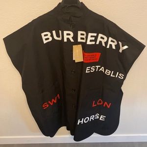 Authentic BNWT Burberry Horseferry Poncho